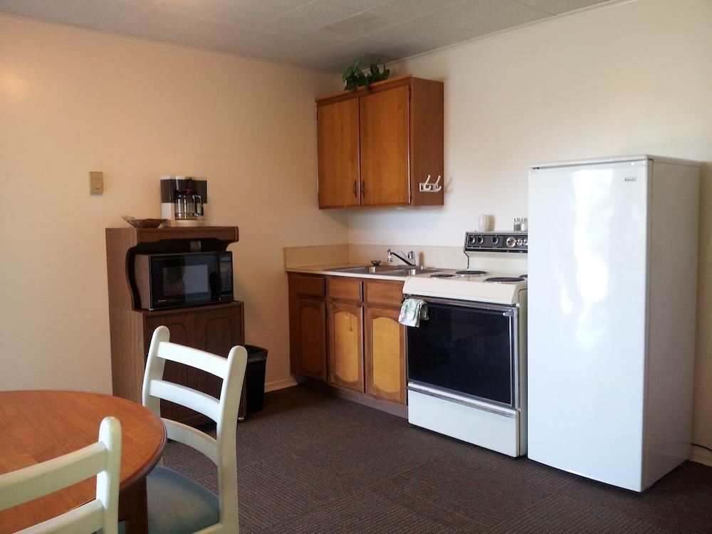 Ocean Avenue Inn photo 13