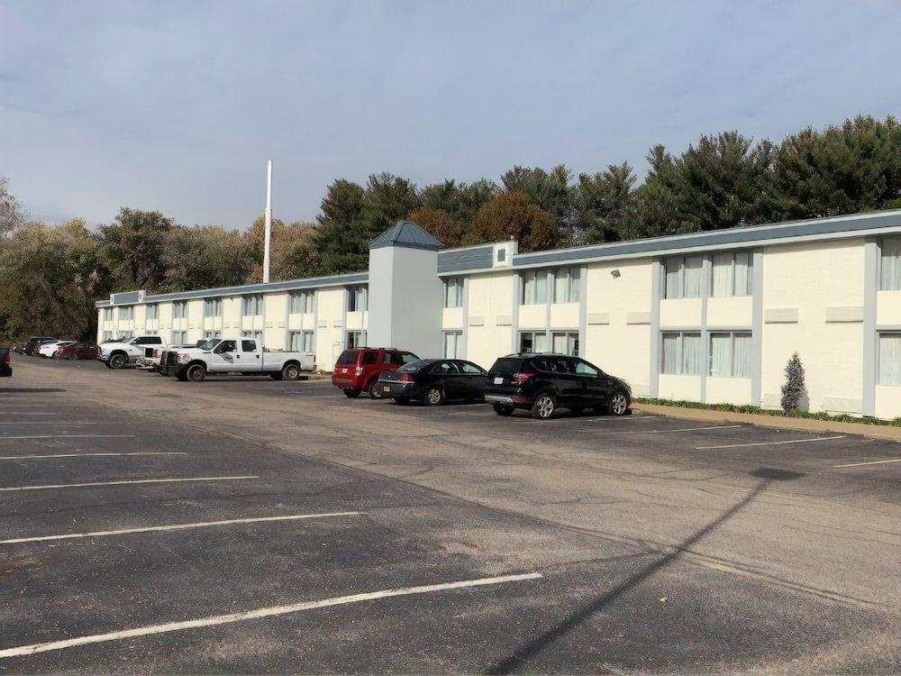 Baymont by Wyndham Marietta photo 28