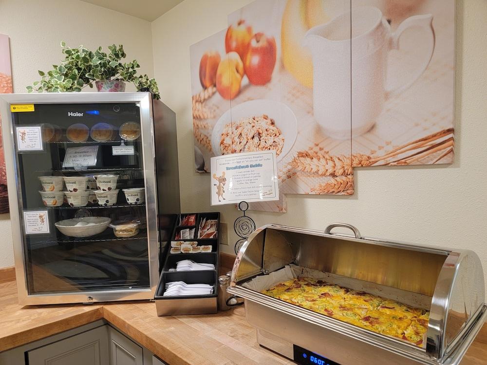 Delta Accommodations-Alaska Country Inn photo 20