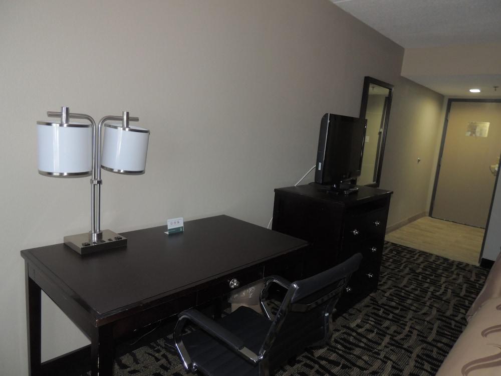 Quality Inn Rochester West photo 20