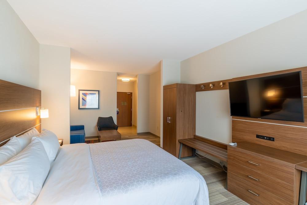 Holiday Inn Express Hereford by IHG photo 6