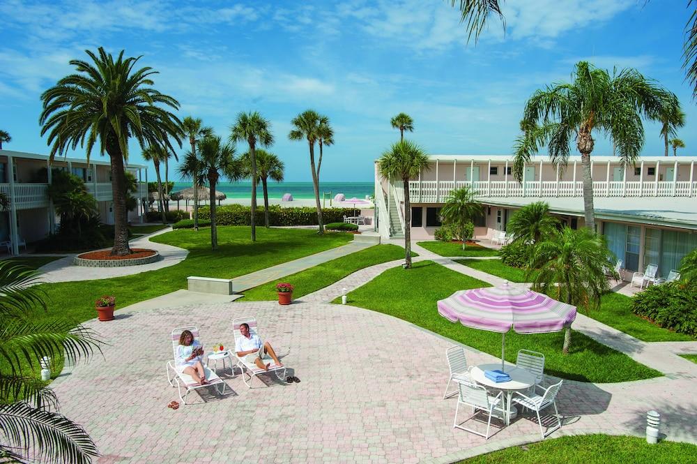 Sandcastle Resort at Lido Beach photo 30