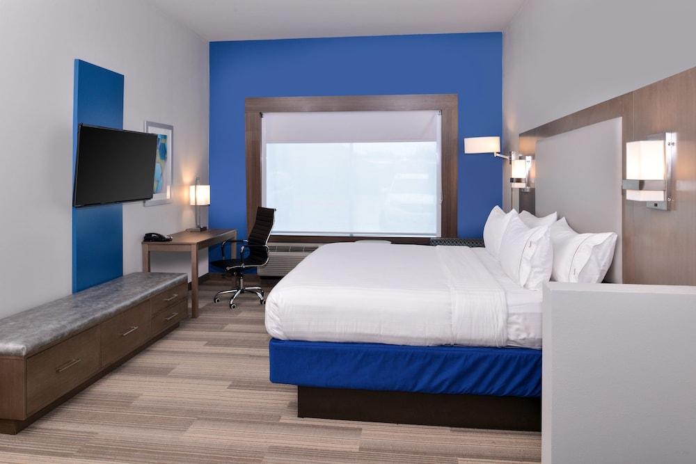 Holiday Inn Express & Suites Houston E - Pasadena by IHG photo 20