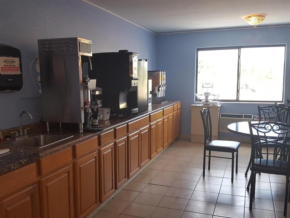 Sioux City Inn photo 33