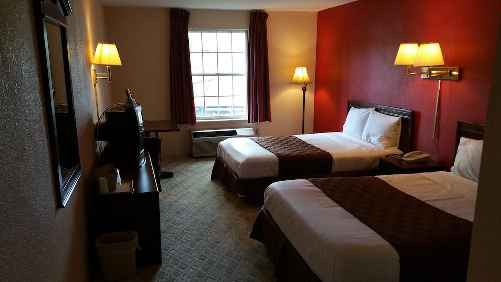 Americourt Hotel photo 12