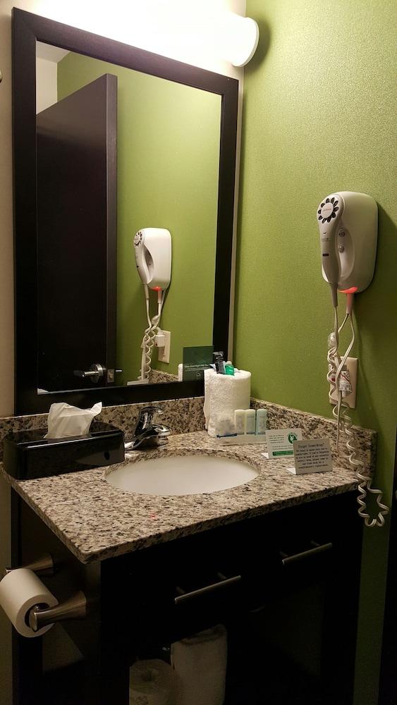 Cresthaven Inn JFK photo 14