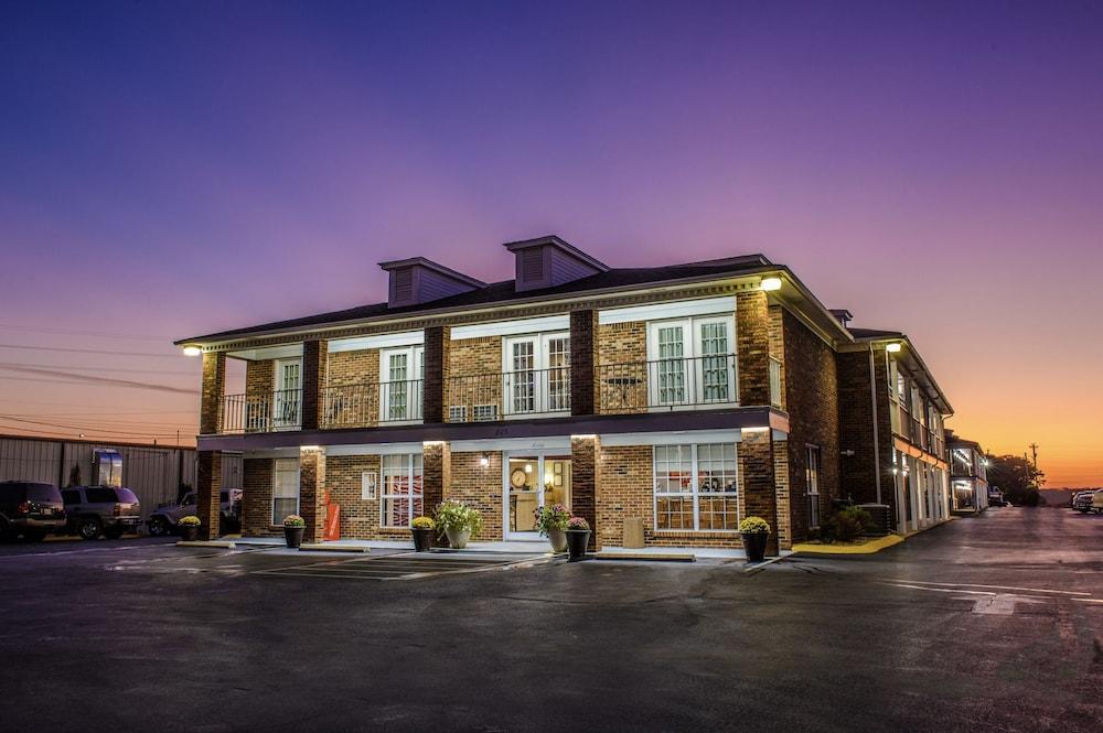 Richland Inn Lawrenceburg — hotel in Lawrenceburg