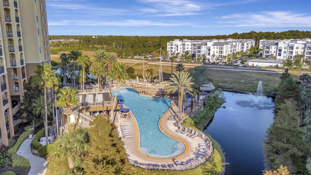 The Village Resort Suite and Spa photo 1