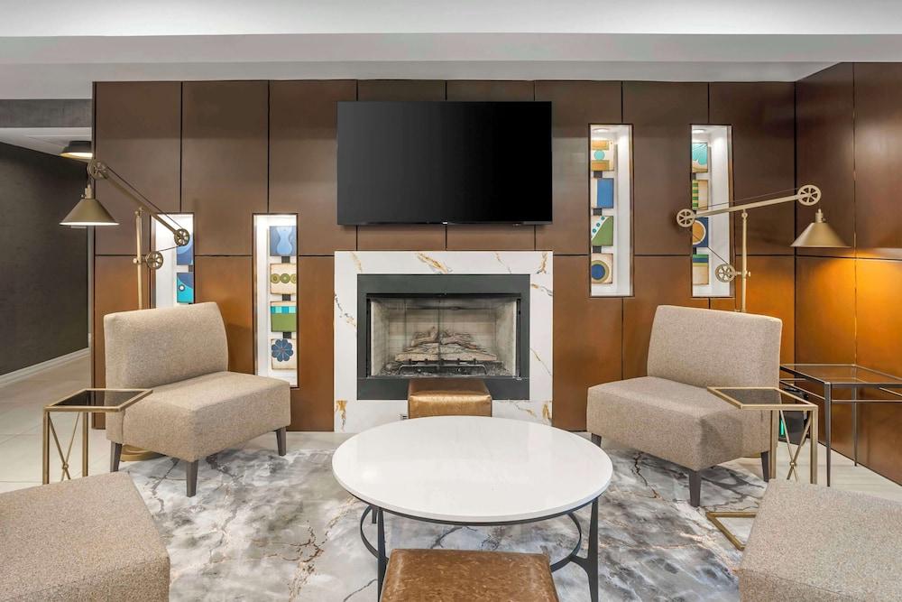 Best Western Plus Heritage Rail Inn & Suites photo 3