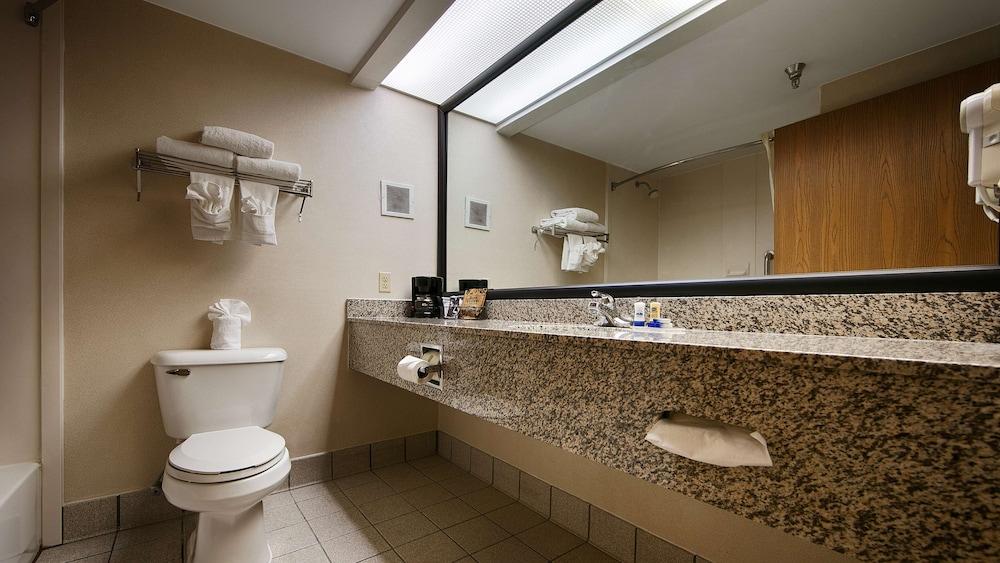 Best Western Plus Richmond Indiana I-70 photo 15