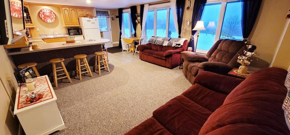 Bear Rock Suites photo 11
