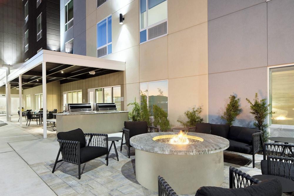 TownePlace Suites Tampa Casino Area photo 31