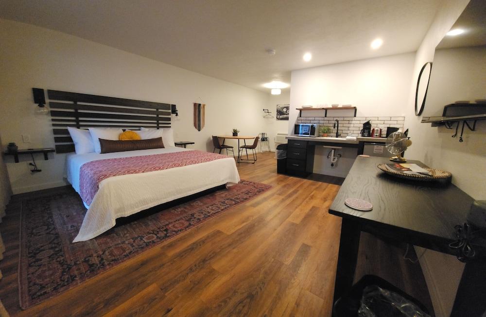 The Lakehouse Inn at Sledd Creek photo 16
