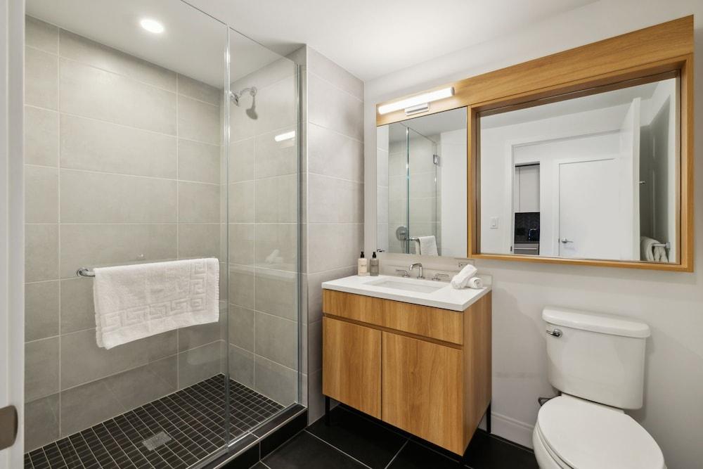 Placemakr Buzzard Point photo 10