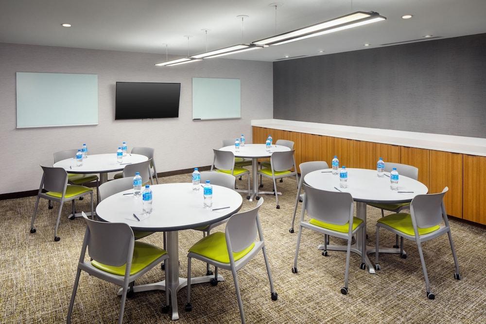 SpringHill Suites by Marriott New York JFK Airport/Jamaica photo 9
