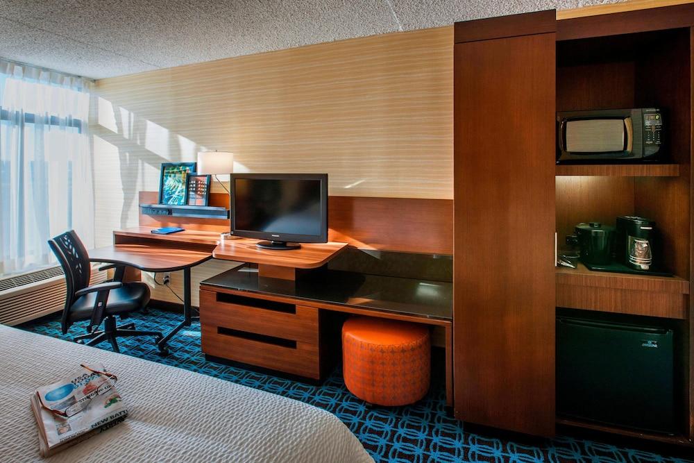 Fairfield Inn by Marriott East Rutherford Meadowlands photo 17
