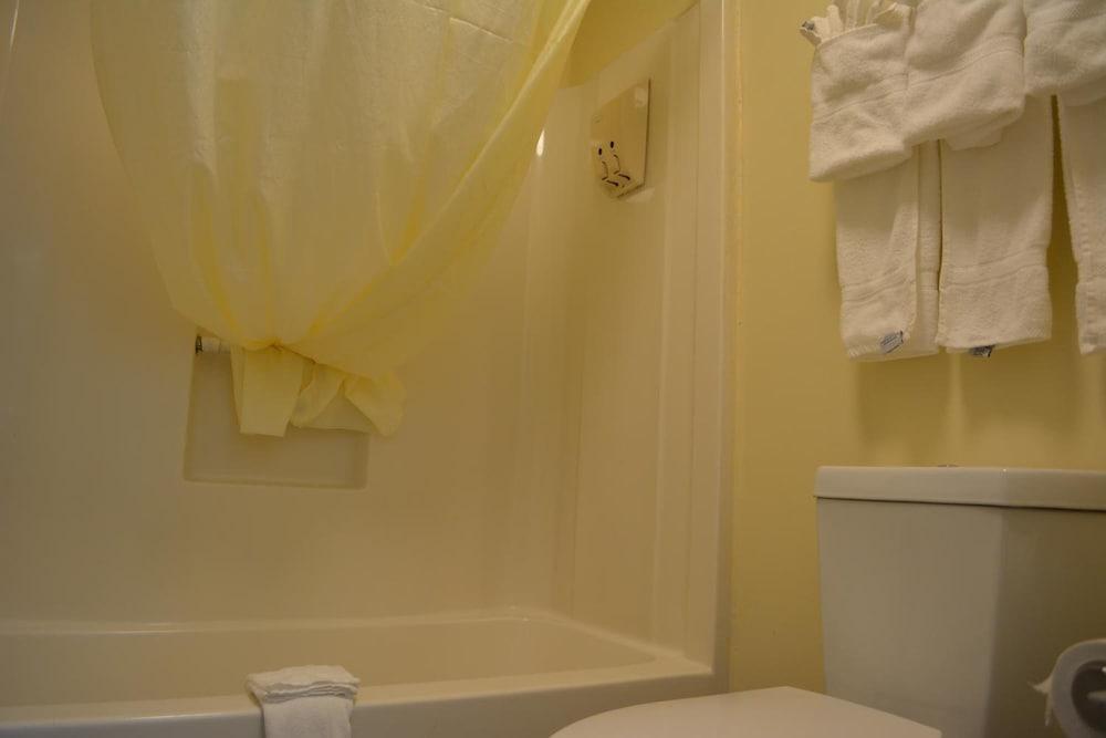 Southern Inn Lumberton photo 4