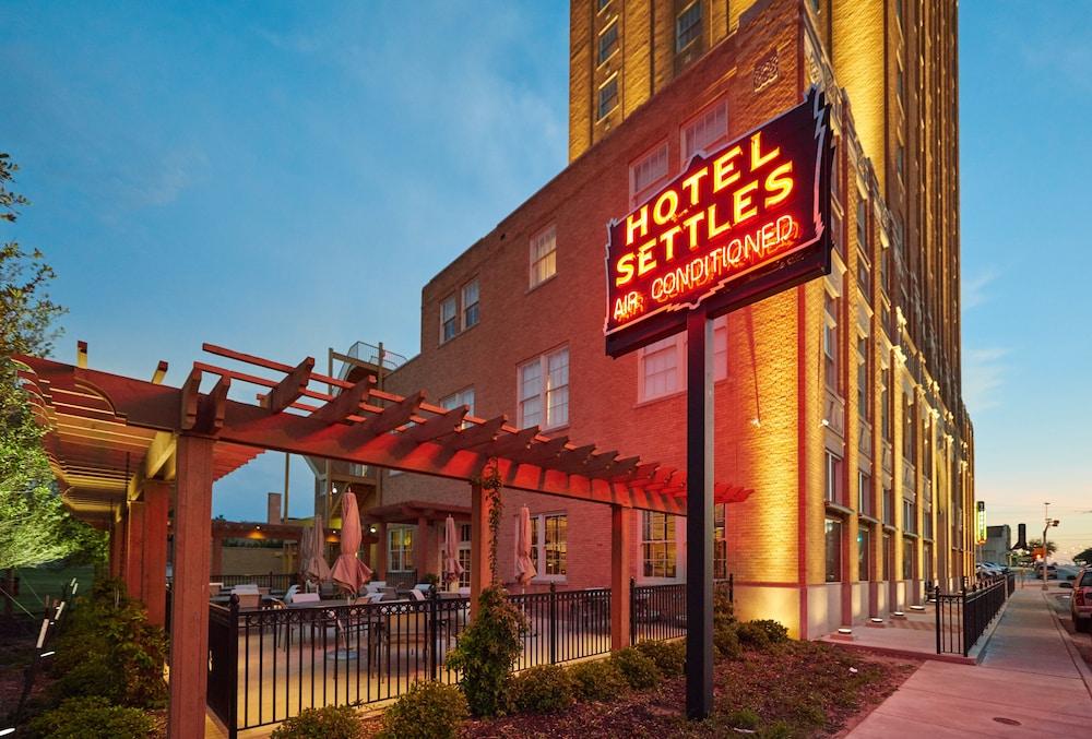 Hotel Settles photo 7