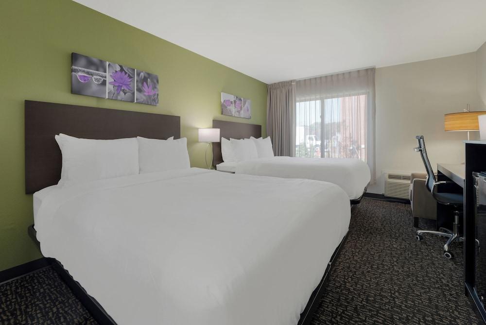 Sleep Inn Madison photo 9