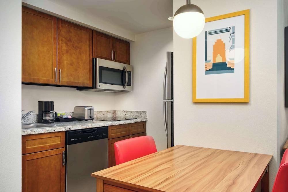 Homewood Suites by Hilton Atlanta Midtown, GA photo 9