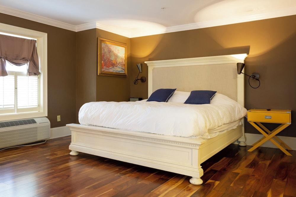 Logan Inn photo 16