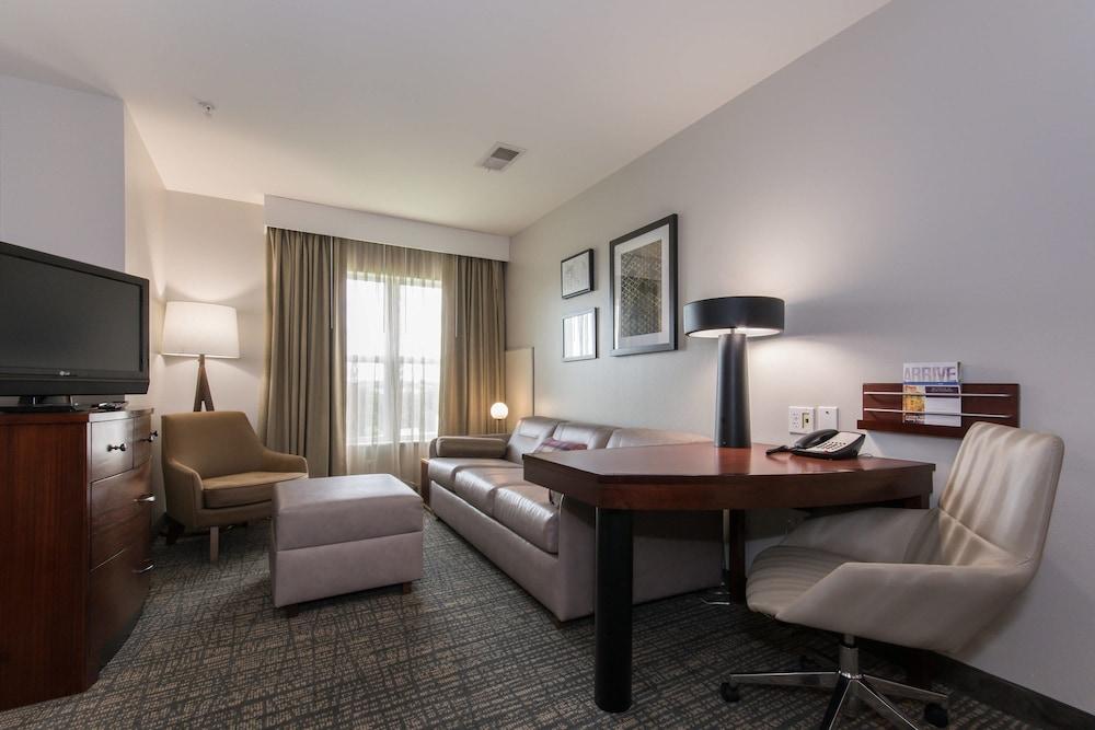 Residence Inn Marriott Concord photo 15