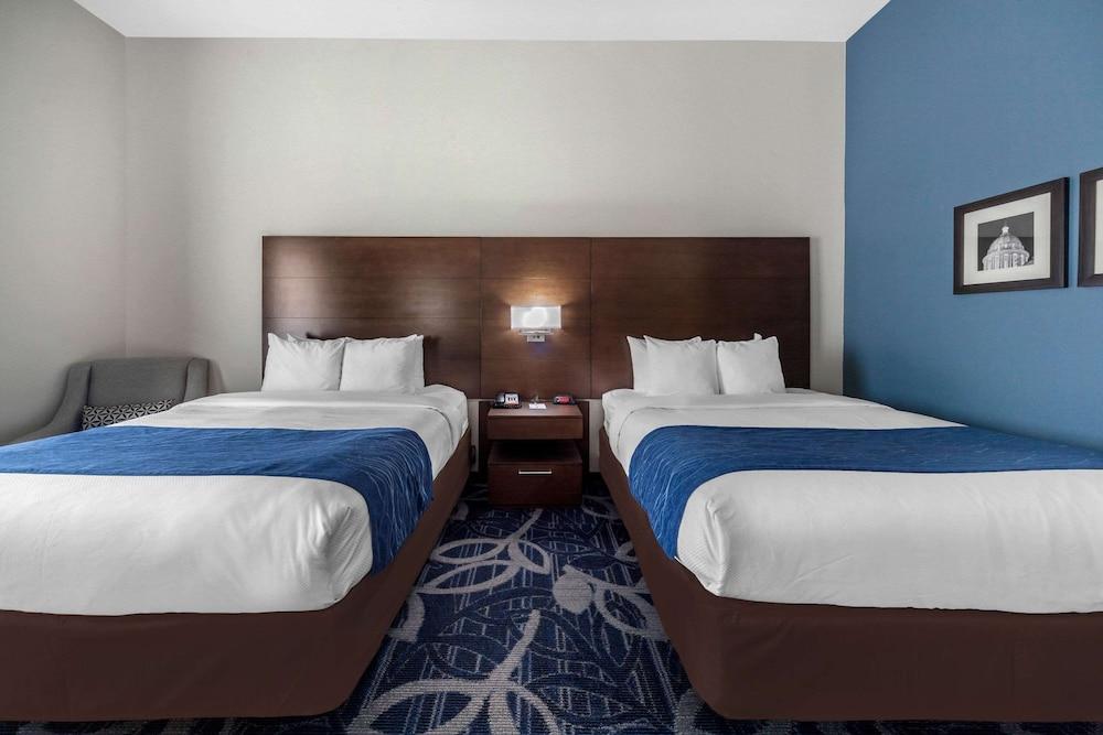 Comfort Inn & Suites Oklahoma City South I-35 photo 30
