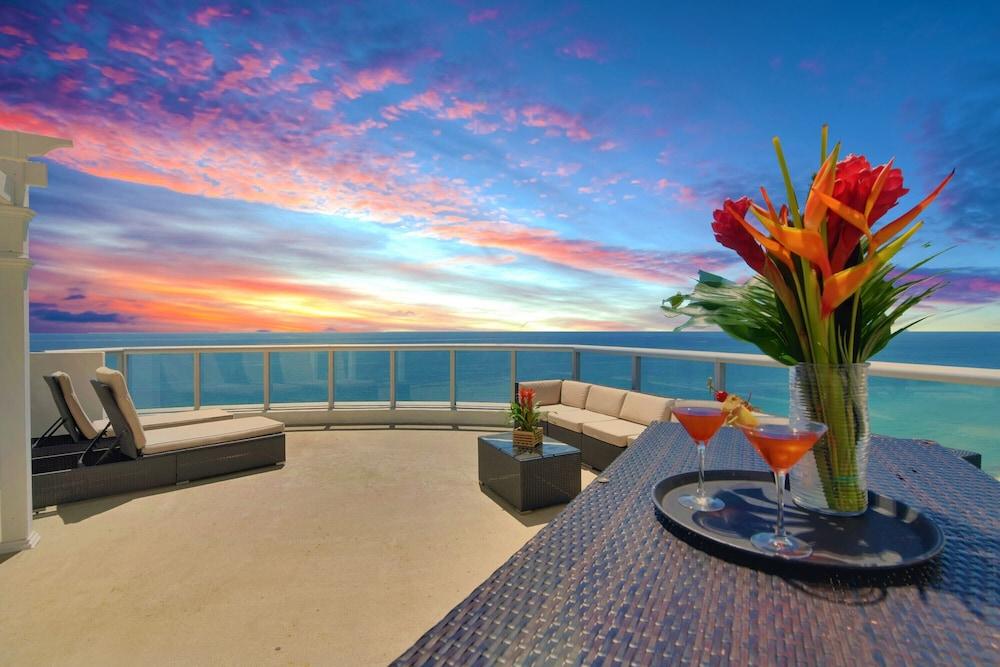 Marenas Beach Resort photo 4