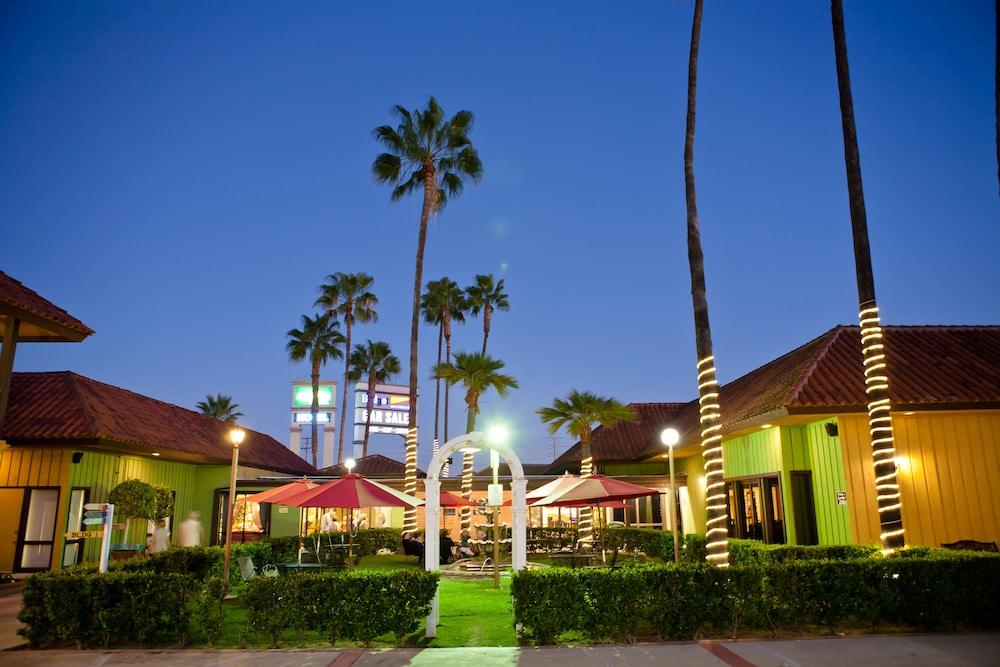 Hotel Saddleback Los Angeles - Norwalk photo 19