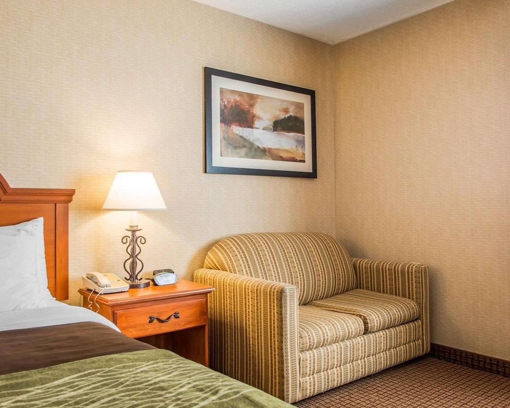 Quality Inn Sidney photo 17