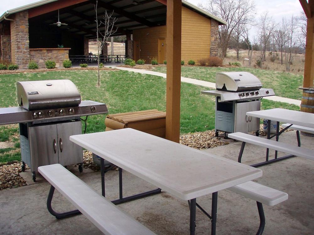 Westgate Branson Woods Resort and Cabins photo 8