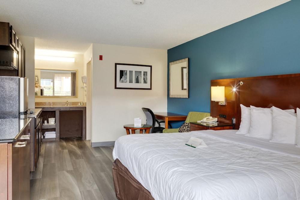 Quality Inn Sumter photo 12