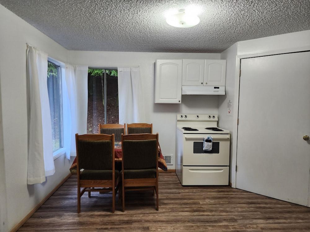 Plainview Motel & RV Park photo 10