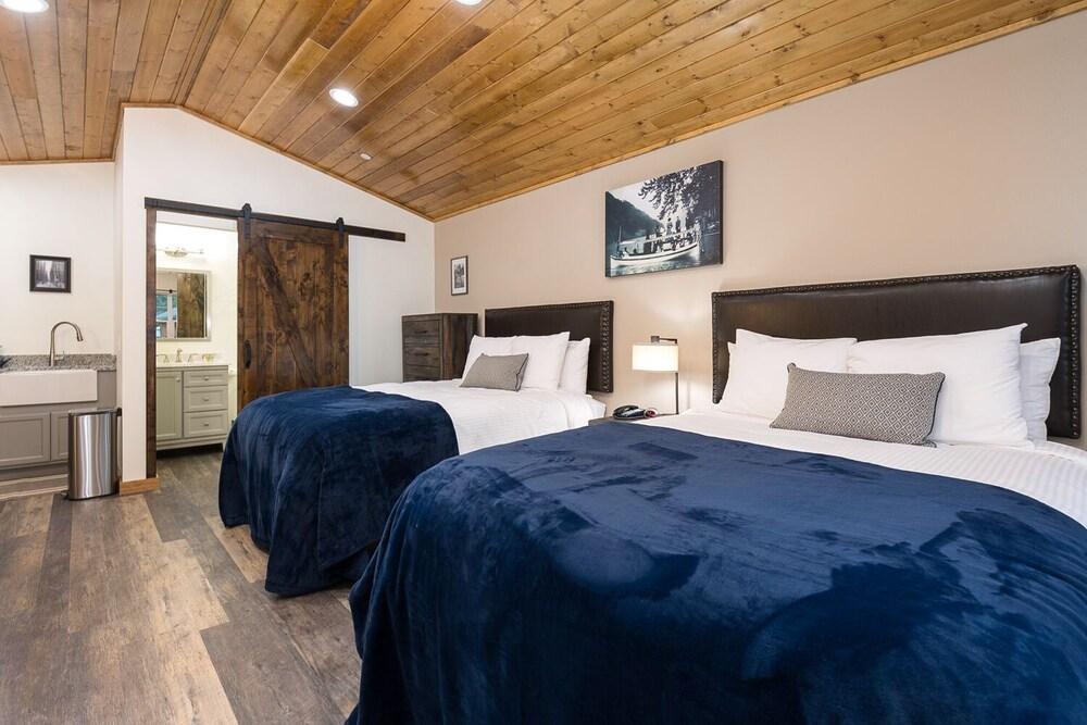 Woodland Inns photo 15