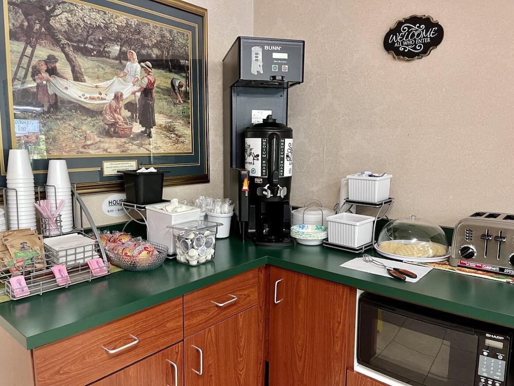 Brookshire Inn photo 31