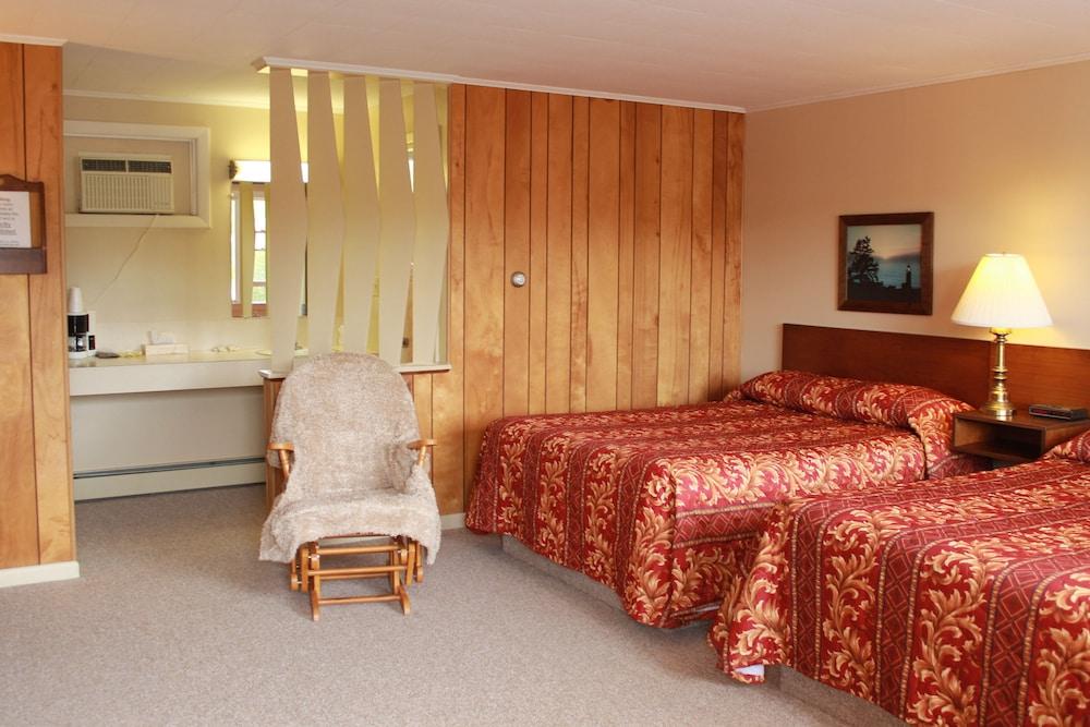 Acadia Gateway Motel photo 30