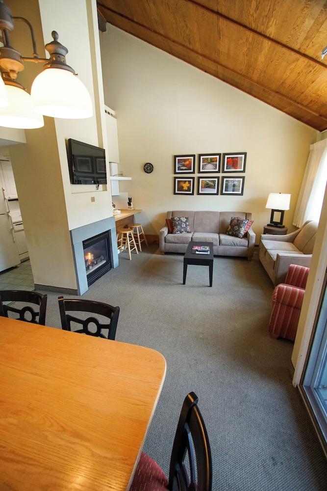 The Village of Loon Mountain Fixed Rooms photo 17