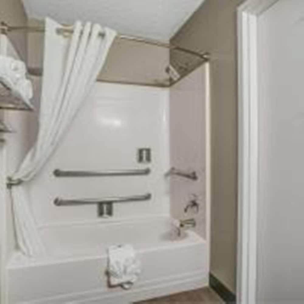 Motel 6 Texarkana, TX photo 11