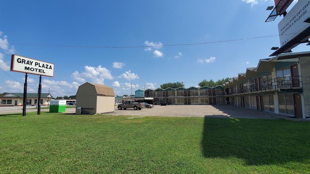 Marion Gray Plaza Motel photo 1