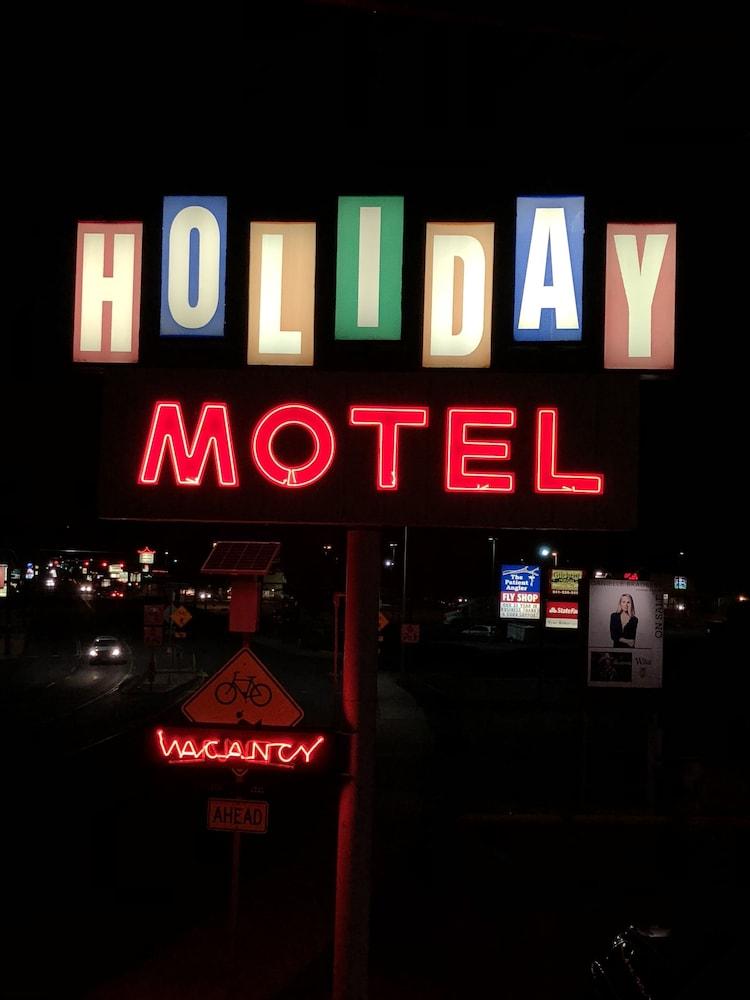 Holiday Motel photo 38