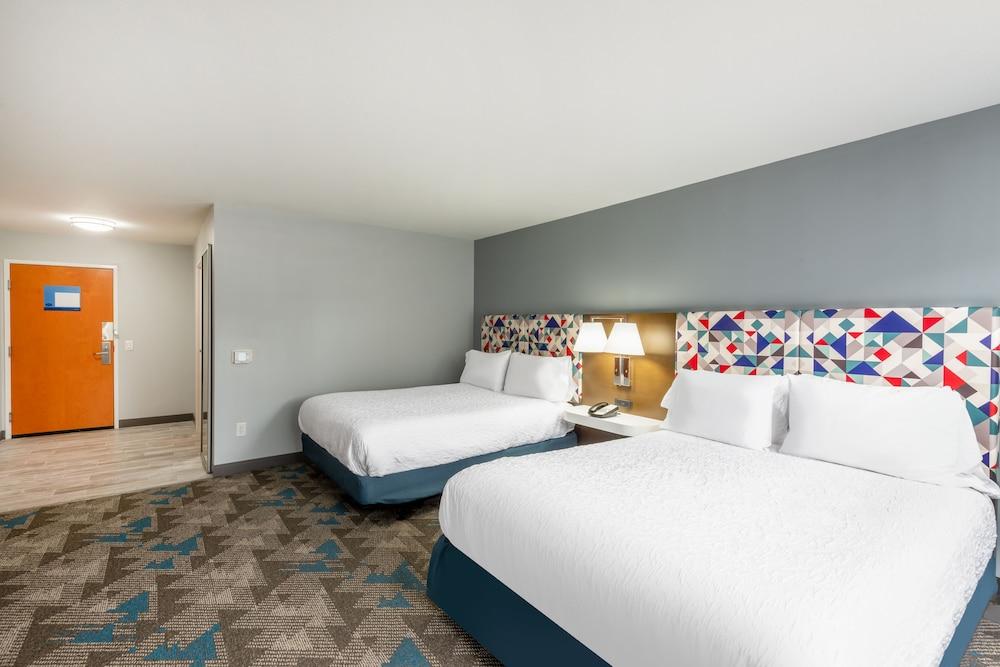 Hampton Inn Belle Vernon photo 44