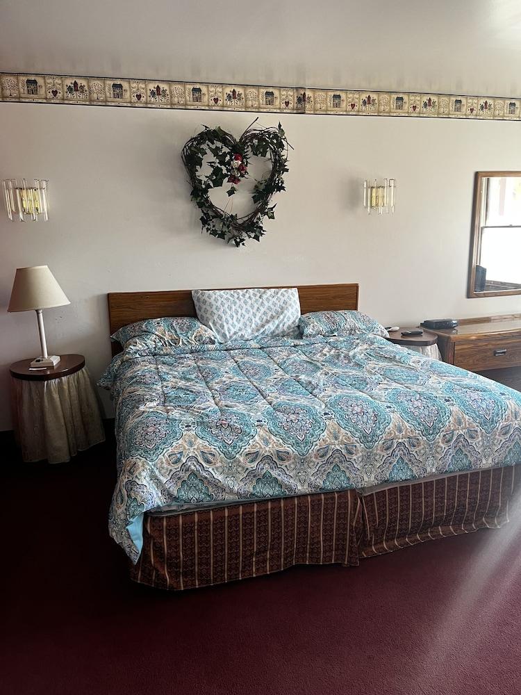 Grand Howell Inn photo 3