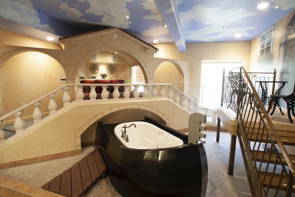 Destinations Inn photo 59