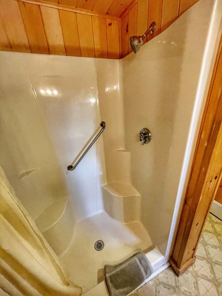 Open Hearth Inn photo 49