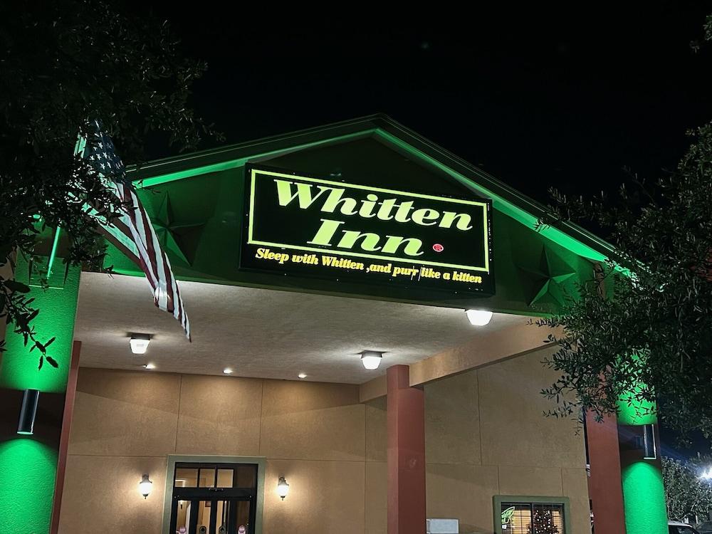Cotulla Whitten Inn photo 1
