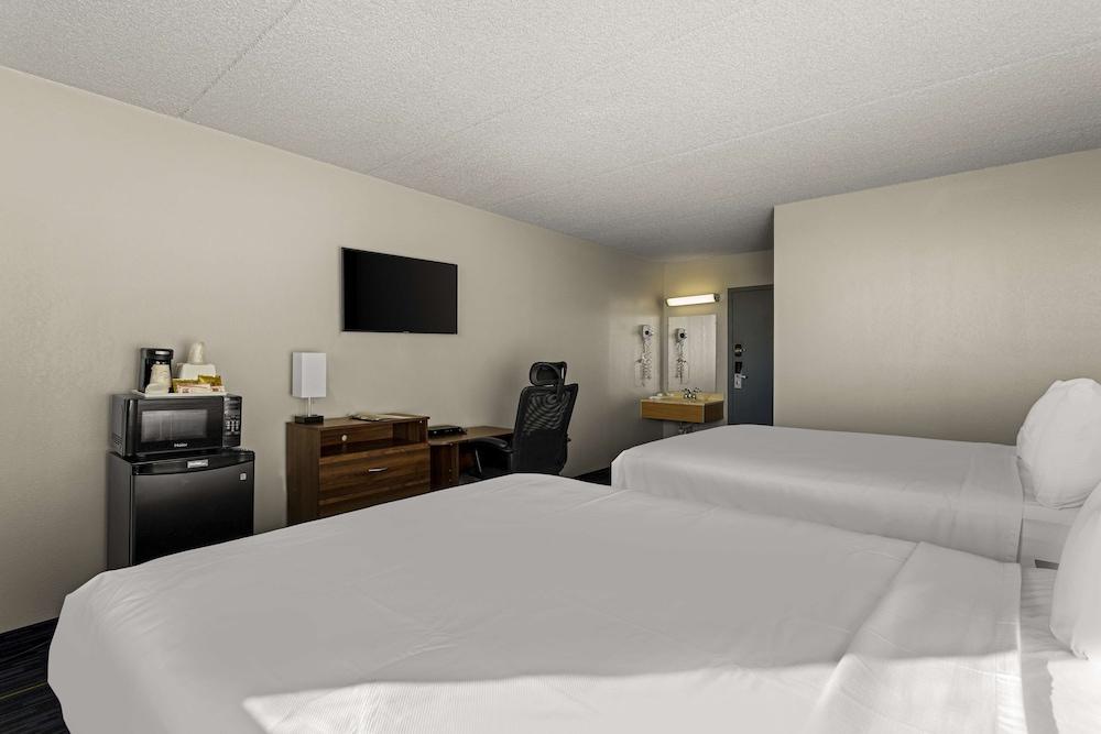 Americas Best Value Inn Gallup photo 6