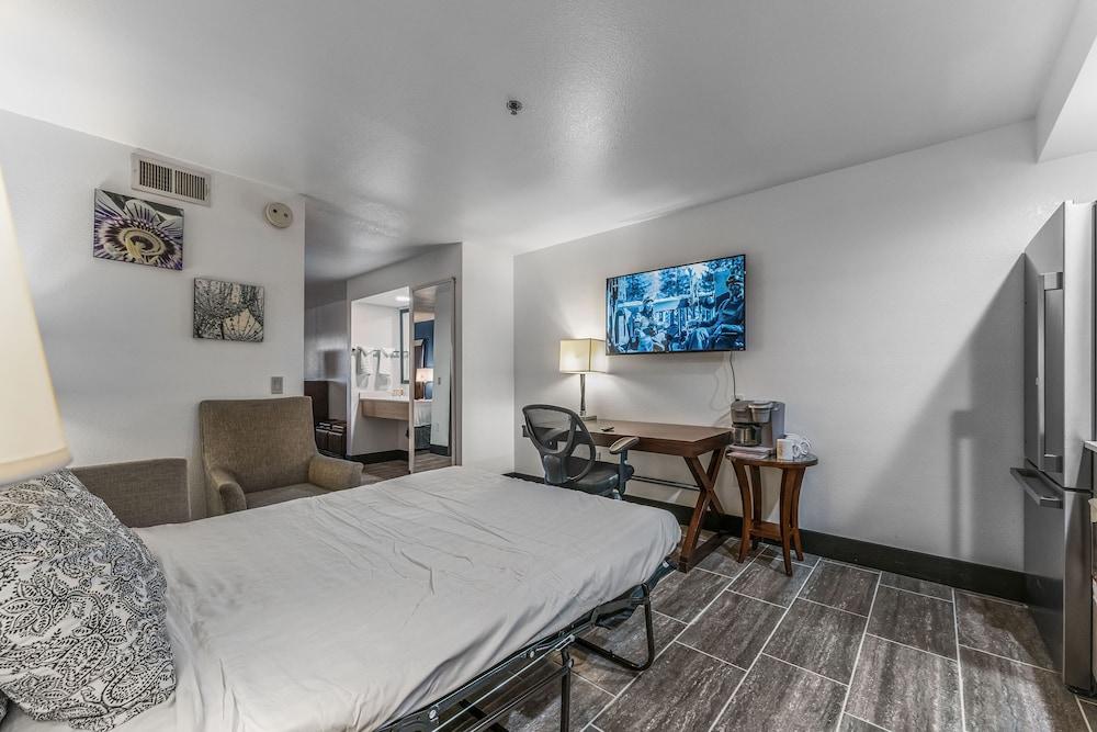 Metro Tempe Extended Stay photo 40