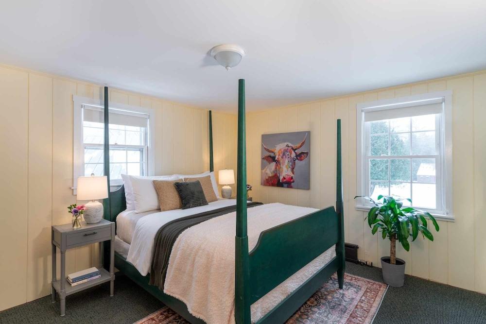 Tucker Hill Lodge photo 23