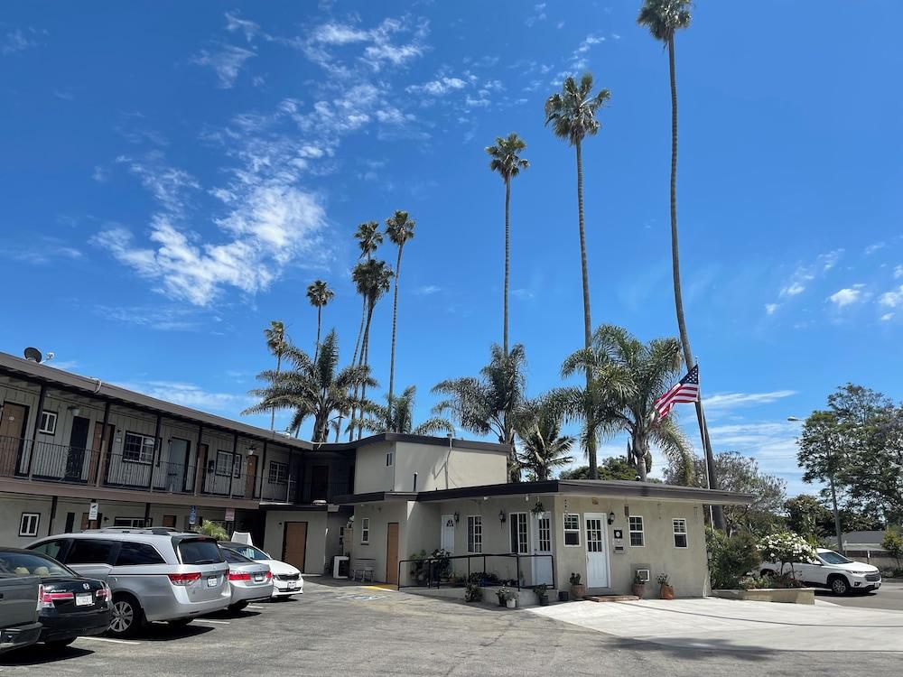 Bayshore Inn Motel photo 1