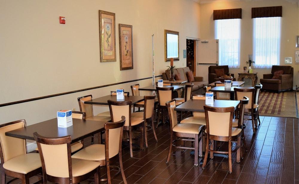 Quality Inn Conference Center at Citrus Hills photo 35
